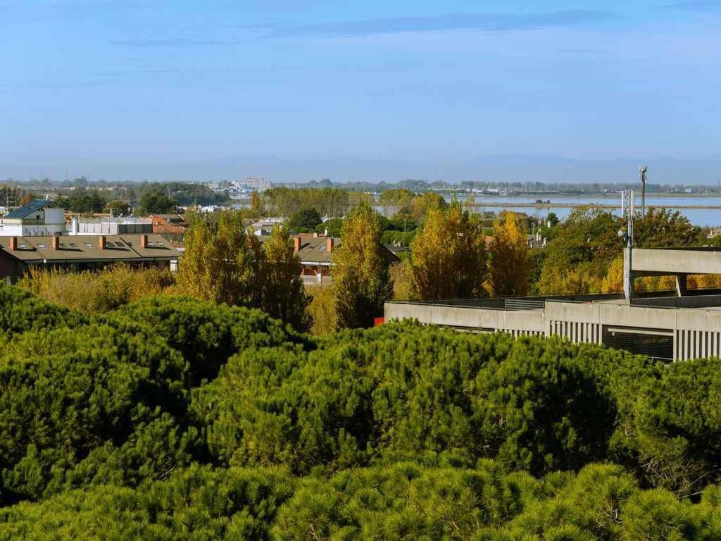 Apartment In Lignano Sabbiadoro 21783 Екстериор снимка