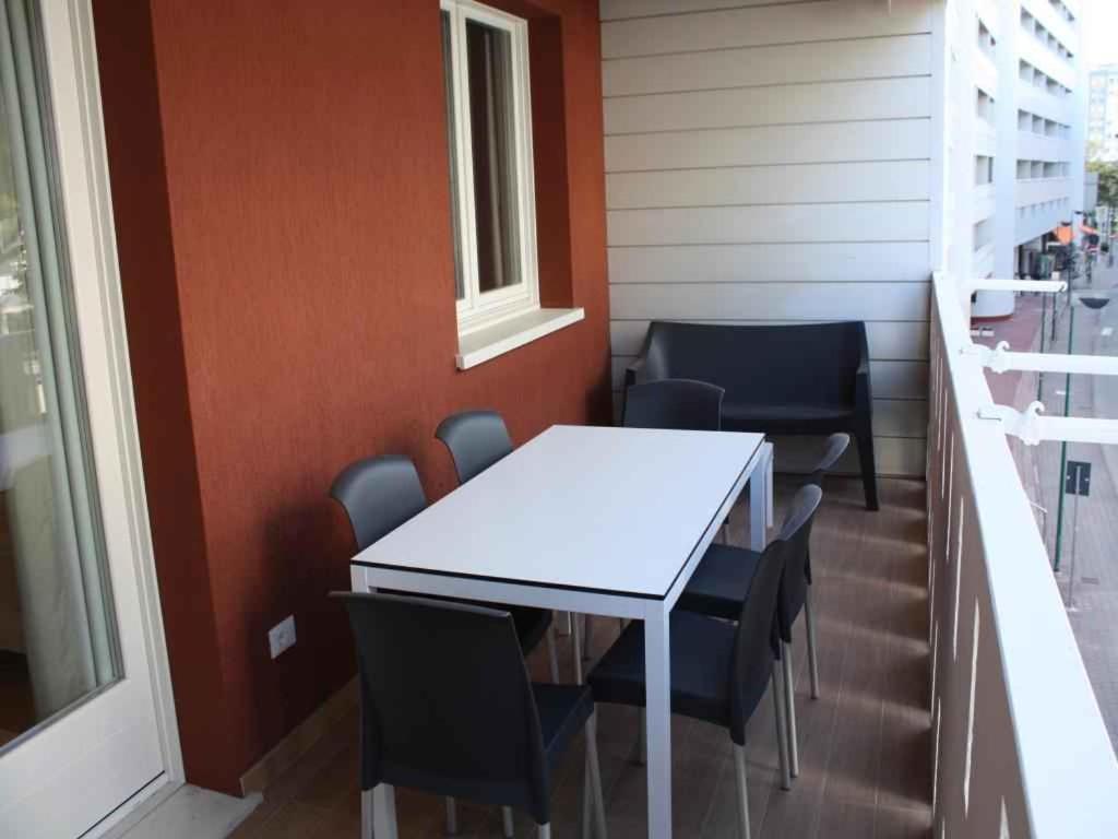 Apartment In Lignano Sabbiadoro 21783 Екстериор снимка