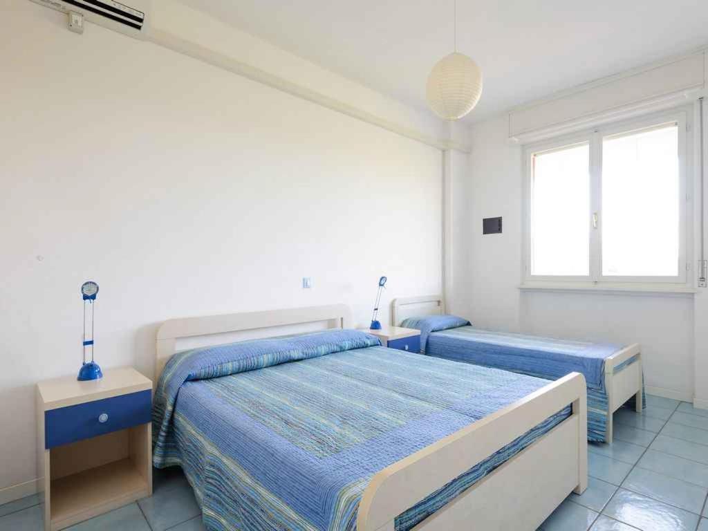 Apartment In Lignano Sabbiadoro 21783 Екстериор снимка